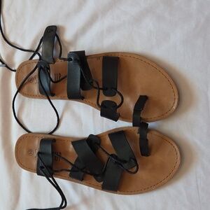 Black Sandalup Gladiator Style Sandals Size 10
